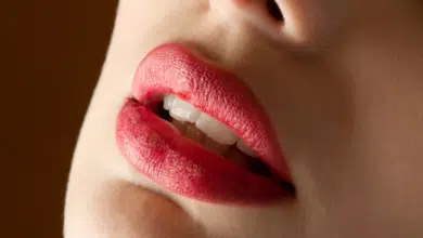 שפתון מנפח שפתיים- אלו הם 5 השפתונים הכי מומלצים בשוק
